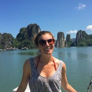 Meet your Posher, Emma